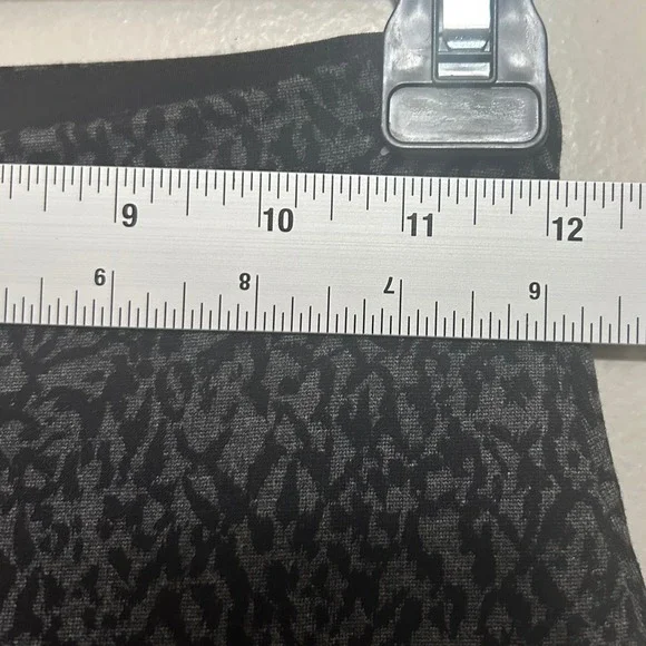 Lysse Sketch Animal Leggings Women XS Charcoal Black NEW High Waist Shaping - Picture 8 of 15